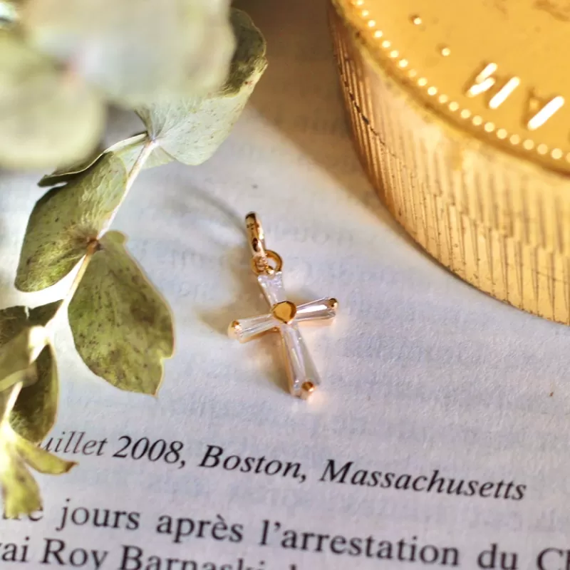 Perrine et Antoinette PENDENTIF IVAN Best